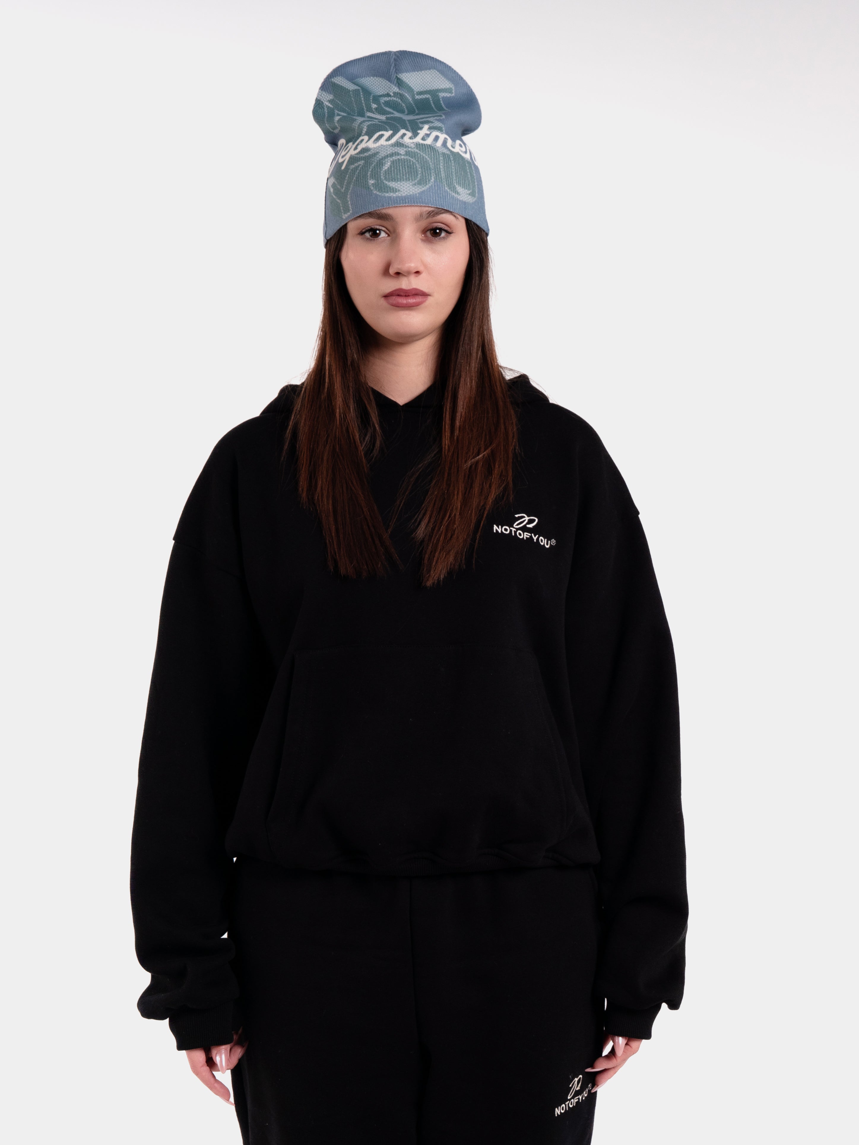 Essential, Beanie, "03"