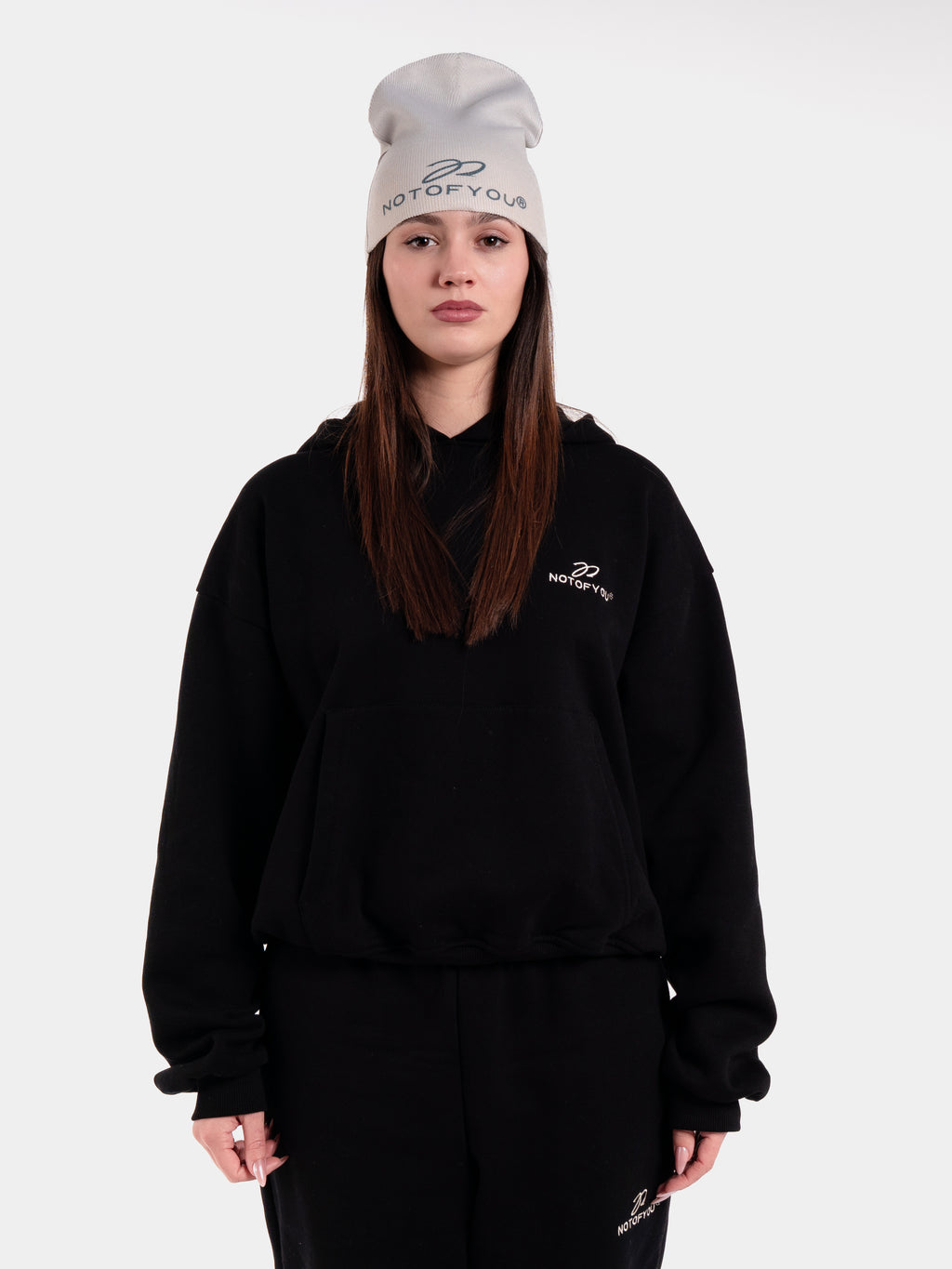 Essential, Beanie, "04"